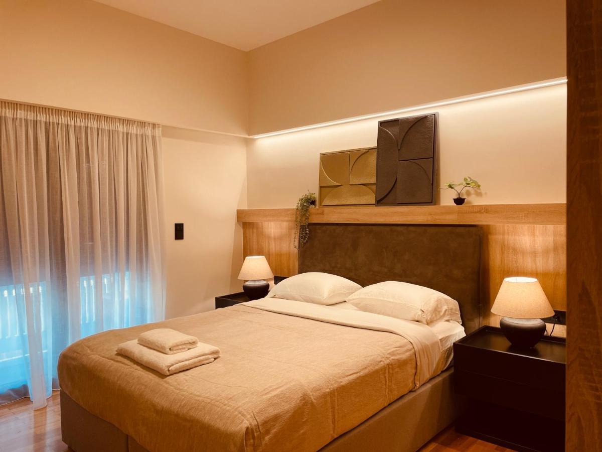 Apartment 2 Bedroom - Live Like A Local In Kolonaki Athen