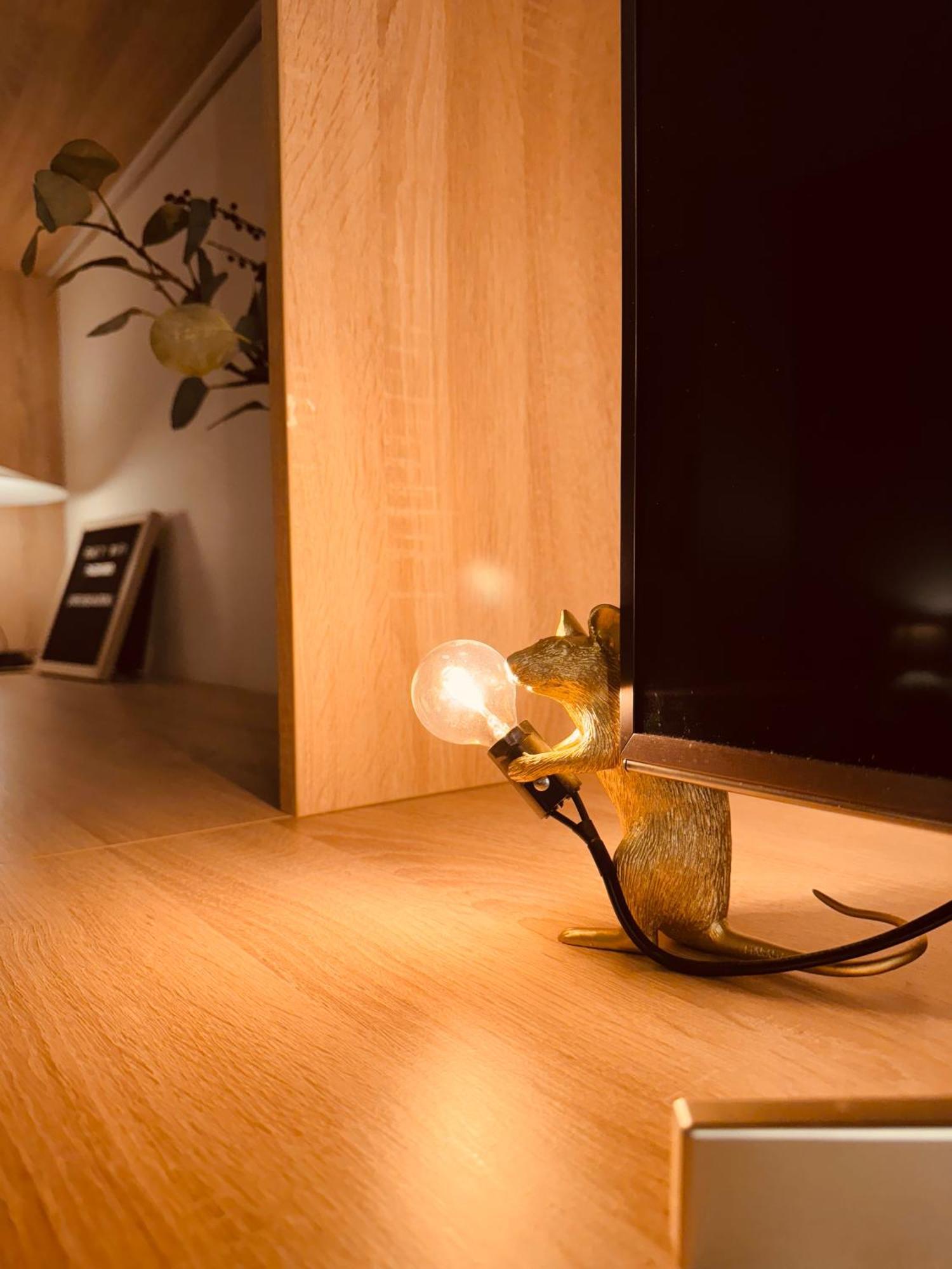 2 Bedroom - Live Like A Local In Kolonaki Apartment